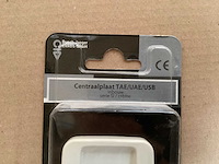 Busch-jaeger centraalplaat, polarwit (99x) - afbeelding 2 van  3