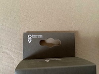 Busch-jaeger contactdoos met 1 x usb, polarwit (8x) - afbeelding 2 van  4