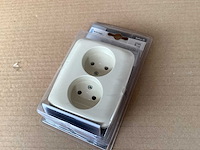 Busch jaeger inbouw wandcontactdoos dubbel (120x) - afbeelding 2 van  3