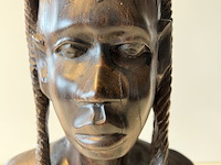 Buste meisje met vlechten - afbeelding 3 van  3