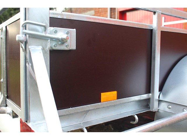Bw trailers - 2026 - bakwagen met loofnetten - afbeelding 3 van  5