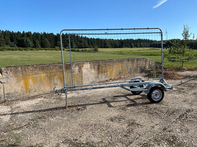 Bw trailers b.v.b.a. trailer paneel carrier car trailer / reclame - afbeelding 1 van  12