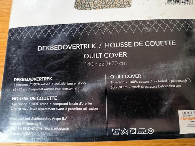 Byrklund dekbedovertrek & kussensloop twee verschillende zijden maat : 140x220 + 20 cm - afbeelding 2 van  3