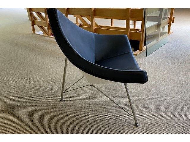 C chair - afbeelding 4 van  5