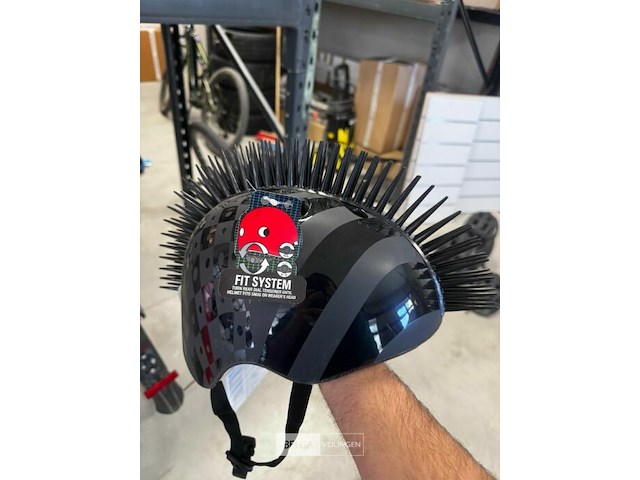 C-preme cube heart kinderhelm zwart m - afbeelding 1 van  1