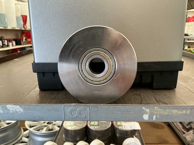 C45 roestvrij staal doormeter 70/100 mm loopwiel voor bovenloophalkranen (8x) - afbeelding 2 van  3