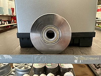 C45 roestvrij staal doormeter 70/100 mm loopwiel voor bovenloophalkranen (8x) - afbeelding 2 van  3