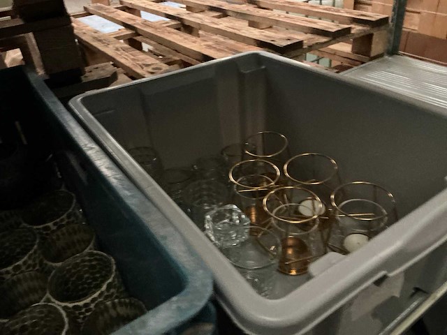 Ca. 13 lpm alu legbordstelling met inhoud - afbeelding 13 van  61