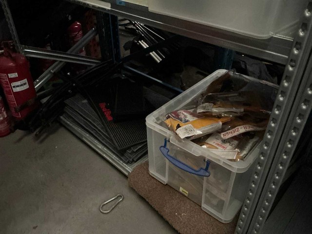 Ca. 13 lpm alu legbordstelling met inhoud - afbeelding 16 van  61