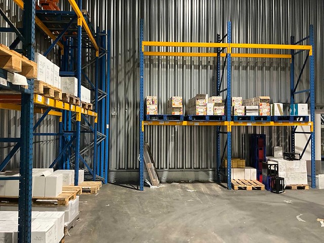 Ca. 17m palletstelling - afbeelding 1 van  9