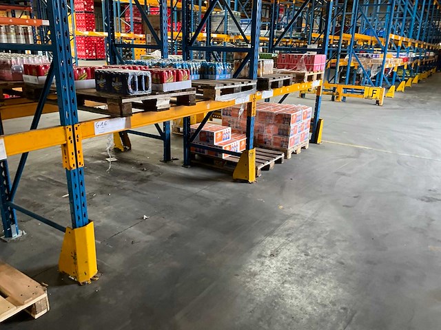 Ca. 28,4m provost palletstelling - afbeelding 10 van  12