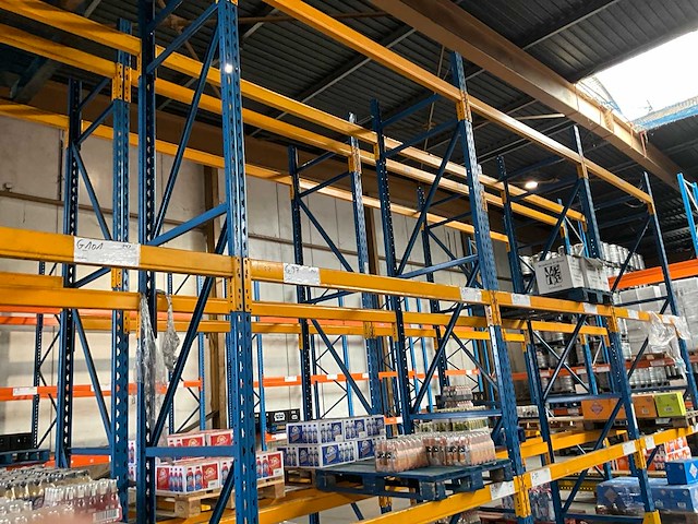 Ca. 28,4m provost palletstelling - afbeelding 8 van  12