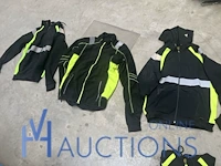 Ca. 30 werktruien en gilets