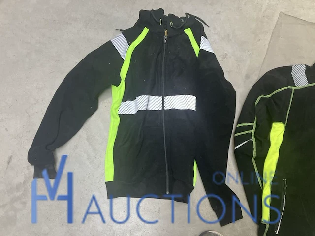 Ca. 30 werktruien en gilets - afbeelding 4 van  8