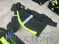 Ca. 30 werktruien en gilets - afbeelding 7 van  8