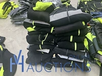 Ca. 30 werktruien en gilets - afbeelding 8 van  8