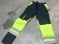 Ca. 32 diverse werkbroeken