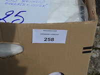 Ca. 33 wegwerp overalls en vesten - afbeelding 5 van  7