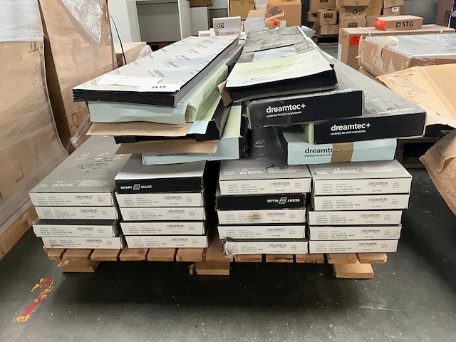 Ca. 36m2 berry alloc laminaatvloer - afbeelding 2 van  7