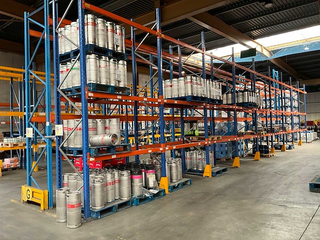 Ca. 39m ramada/stow palletstelling - afbeelding 1 van  13