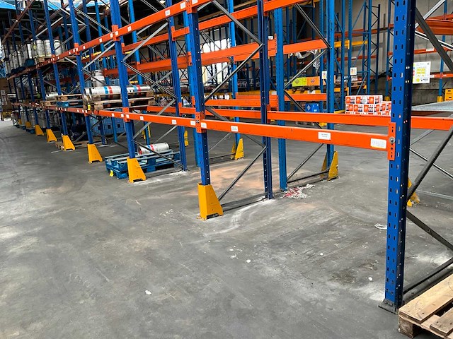 Ca. 39m ramada/stow palletstelling - afbeelding 13 van  13