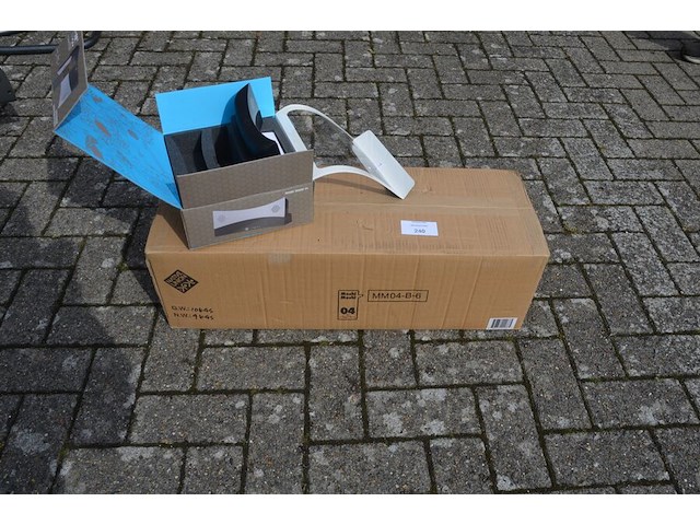 Ca. 49 bluetooth spelers - afbeelding 1 van  9