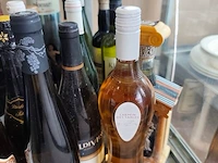 Ca. 49 diverse wijn- en drankflessen - afbeelding 10 van  11