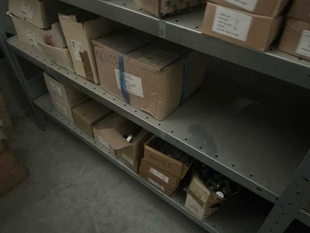 Ca 5 lm magazijnstelling zonder inhoud - afbeelding 4 van  16