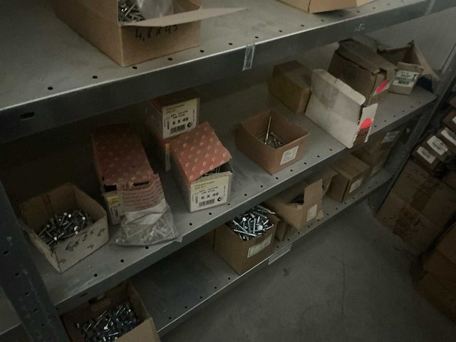 Ca 5 lm magazijnstelling zonder inhoud - afbeelding 4 van  12