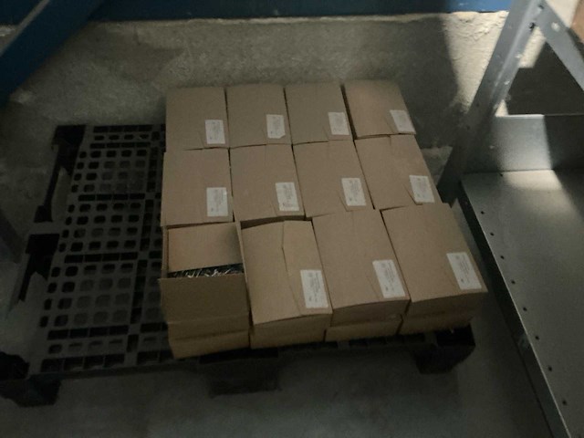 Ca 5 lm magazijnstelling zonder inhoud - afbeelding 5 van  13