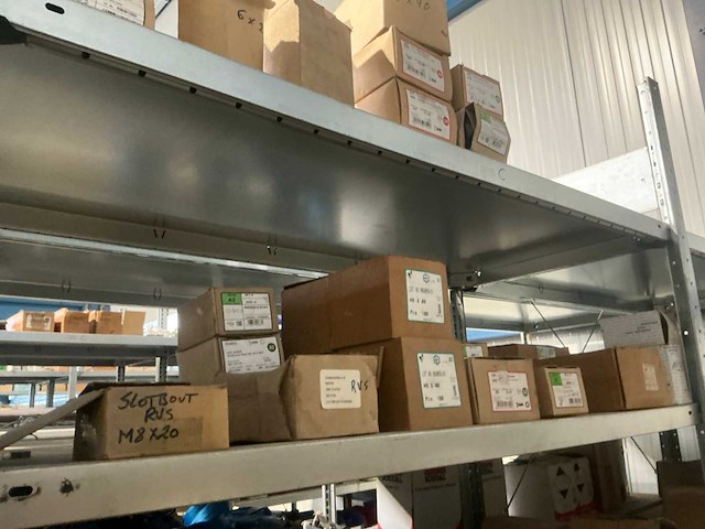 Ca 5 lm magazijnstelling zonder inhoud - afbeelding 2 van  12