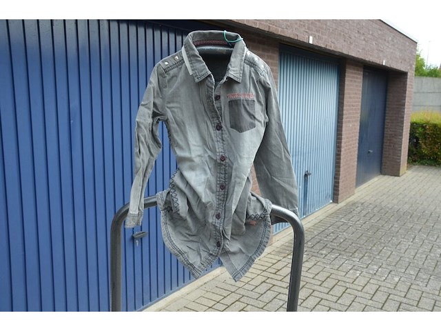 Ca. 50 t-shirts kind in diverse maten (nieuw) - afbeelding 1 van  6