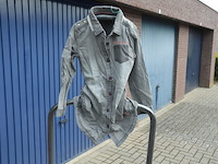 Ca. 50 t-shirts kind in diverse maten (nieuw)