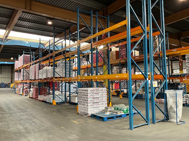 Ca. 52m nedcon palletstelling - afbeelding 1 van  14
