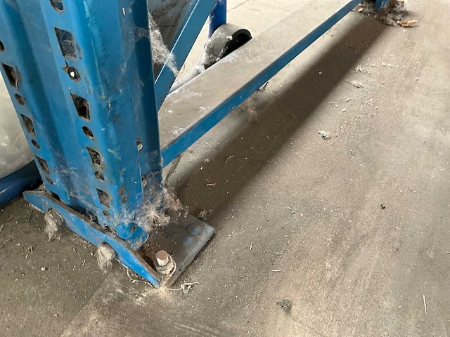 Ca. 52m nedcon palletstelling - afbeelding 13 van  13