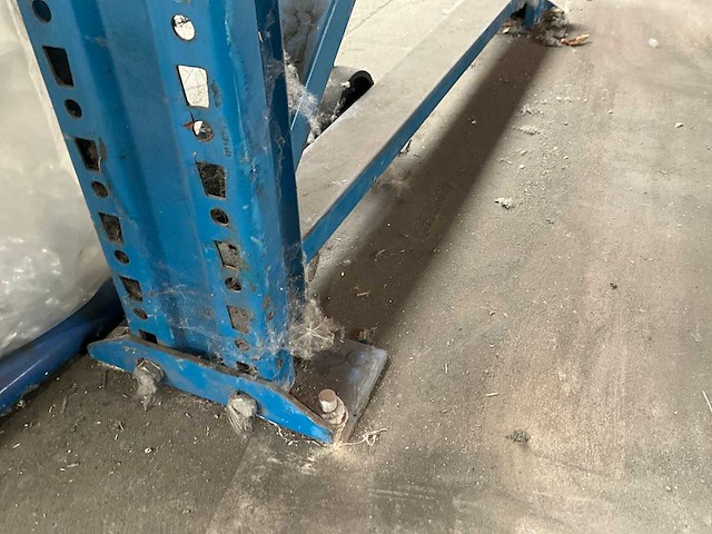 Ca. 52m nedcon palletstelling - afbeelding 9 van  14