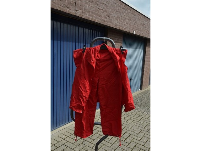 Ca. 55 zomer sets in diverse maten (nieuw) - afbeelding 1 van  6