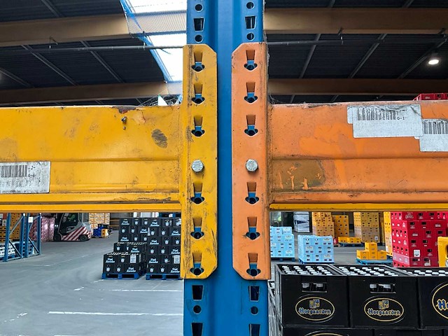 Ca. 67m nedcon palletstelling - afbeelding 9 van  12