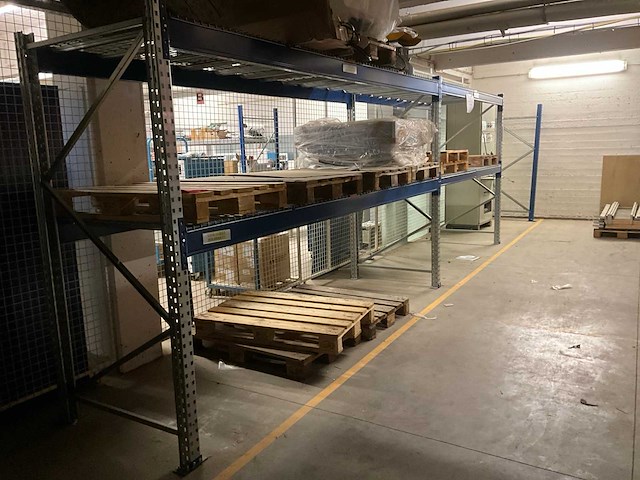 Ca. 75m palletstelling - afbeelding 2 van  21