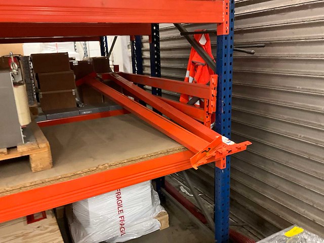 Ca. 75m palletstelling - afbeelding 9 van  21