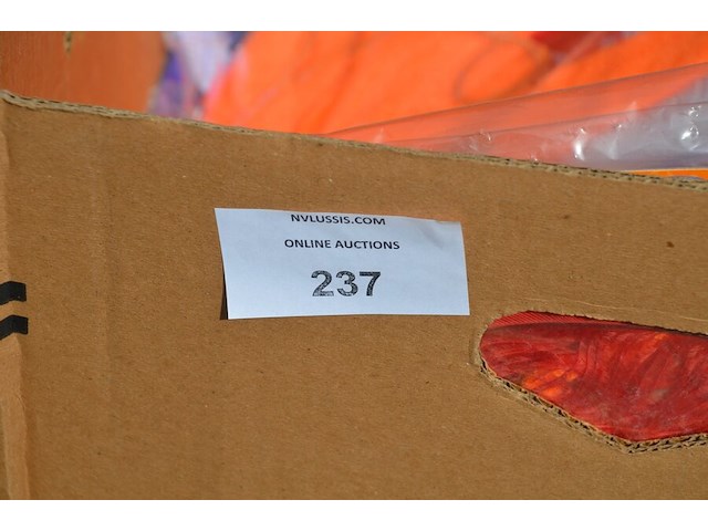Ca. 82 stuks verkleedkleding - afbeelding 5 van  7