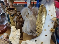 Ca. 90 stuks brocante curiosa w.o.: kommetjes, sierstukken, religieuze beeldjes,... - afbeelding 2 van  10