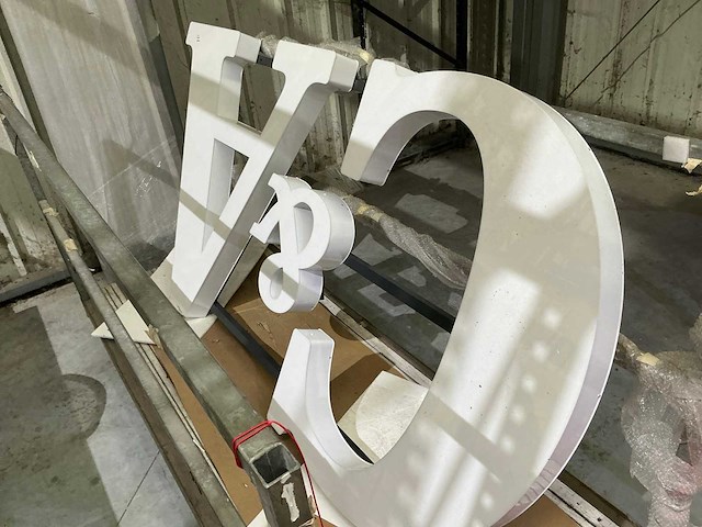 C&a lichtreclame - afbeelding 1 van  3