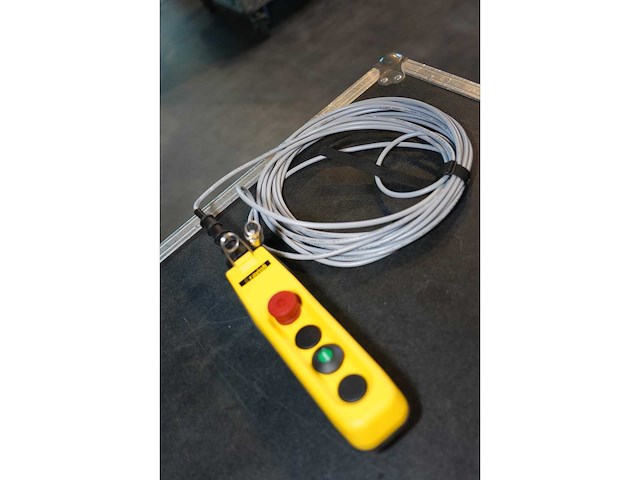 Cable remote for advanced controllers - afbeelding 1 van  2