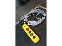 Cable remote for advanced controllers - afbeelding 1 van  2
