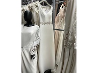 Cabotine bruidsjurken (32x) - afbeelding 8 van  65