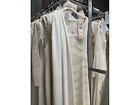 Cabotine bruidsjurken (32x) - afbeelding 20 van  65