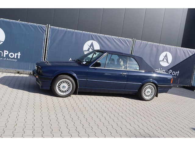 Cabriolet bmw 325ia cabrio benzine 170pk 1992 (marge) - afbeelding 1 van  1
