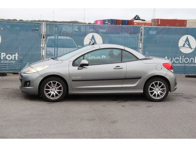 Cabriolet peugeot 207 benzine 120pk 2011 (marge) - afbeelding 1 van  1