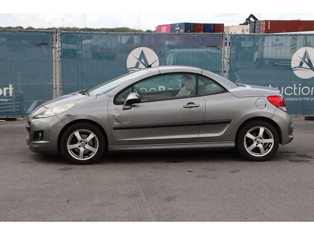 Cabriolet peugeot 207 benzine 120pk 2011 (marge) - afbeelding 1 van  1